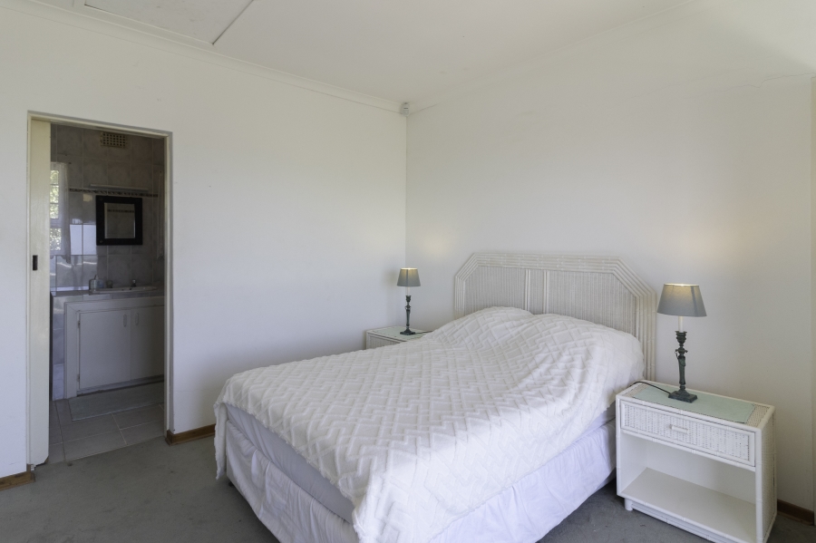7 Bedroom Property for Sale in West Beach Eastern Cape